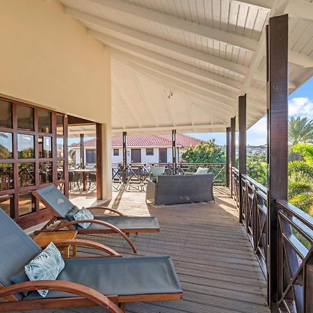 Blue Bay Villa'S Екстериор снимка