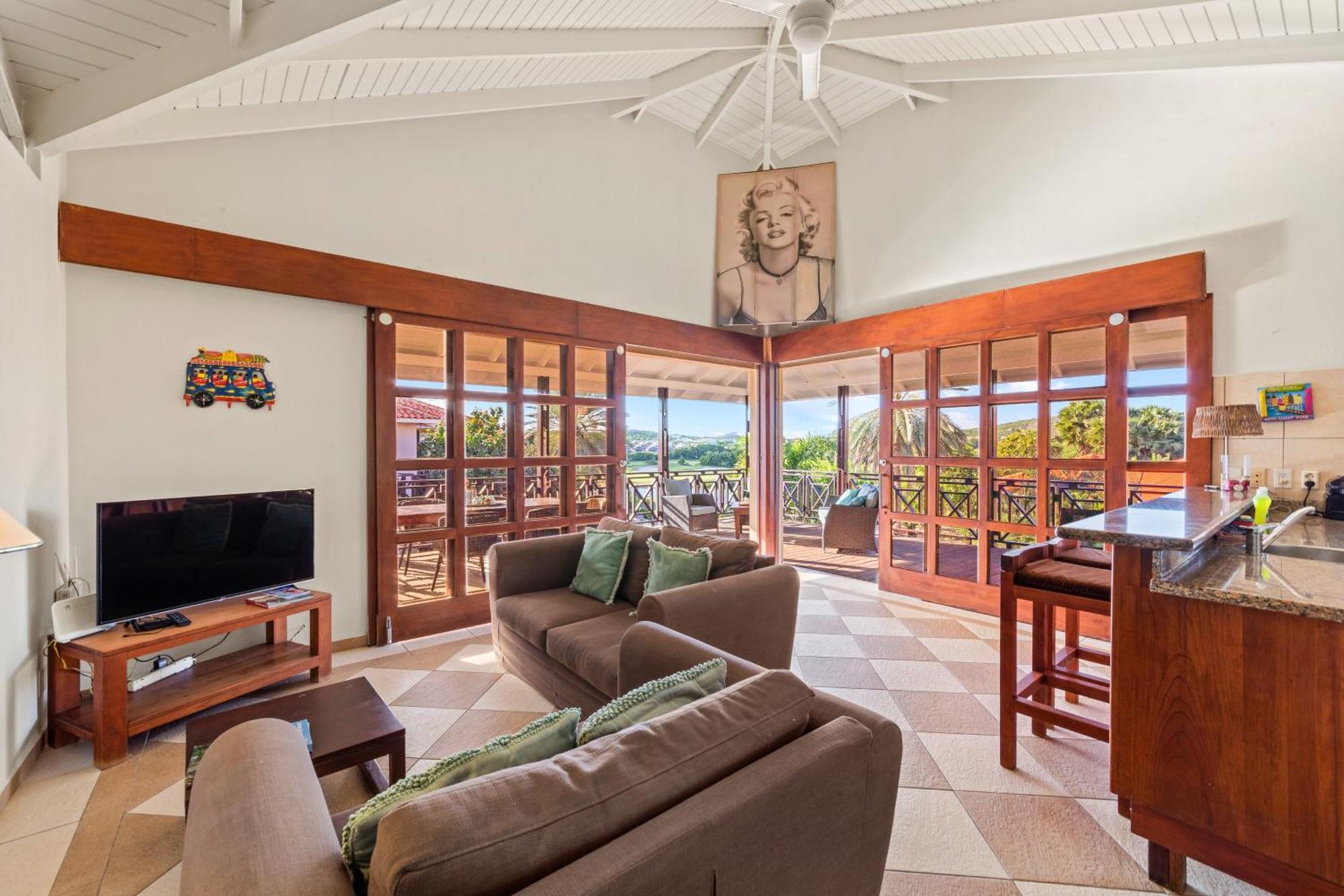 Blue Bay Villa'S Екстериор снимка