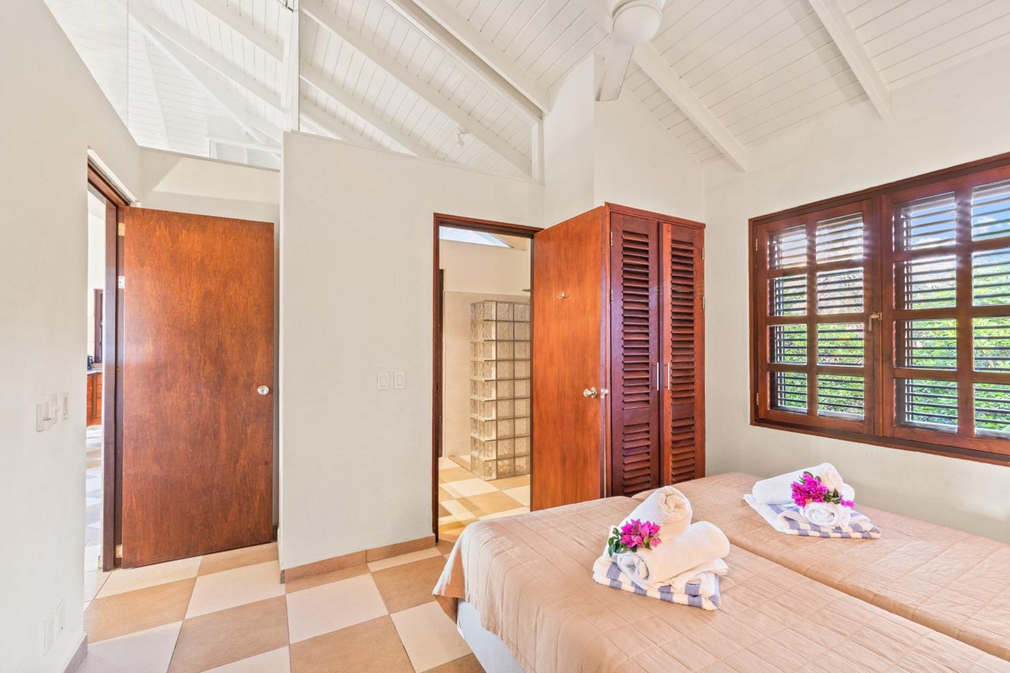 Blue Bay Villa'S Екстериор снимка