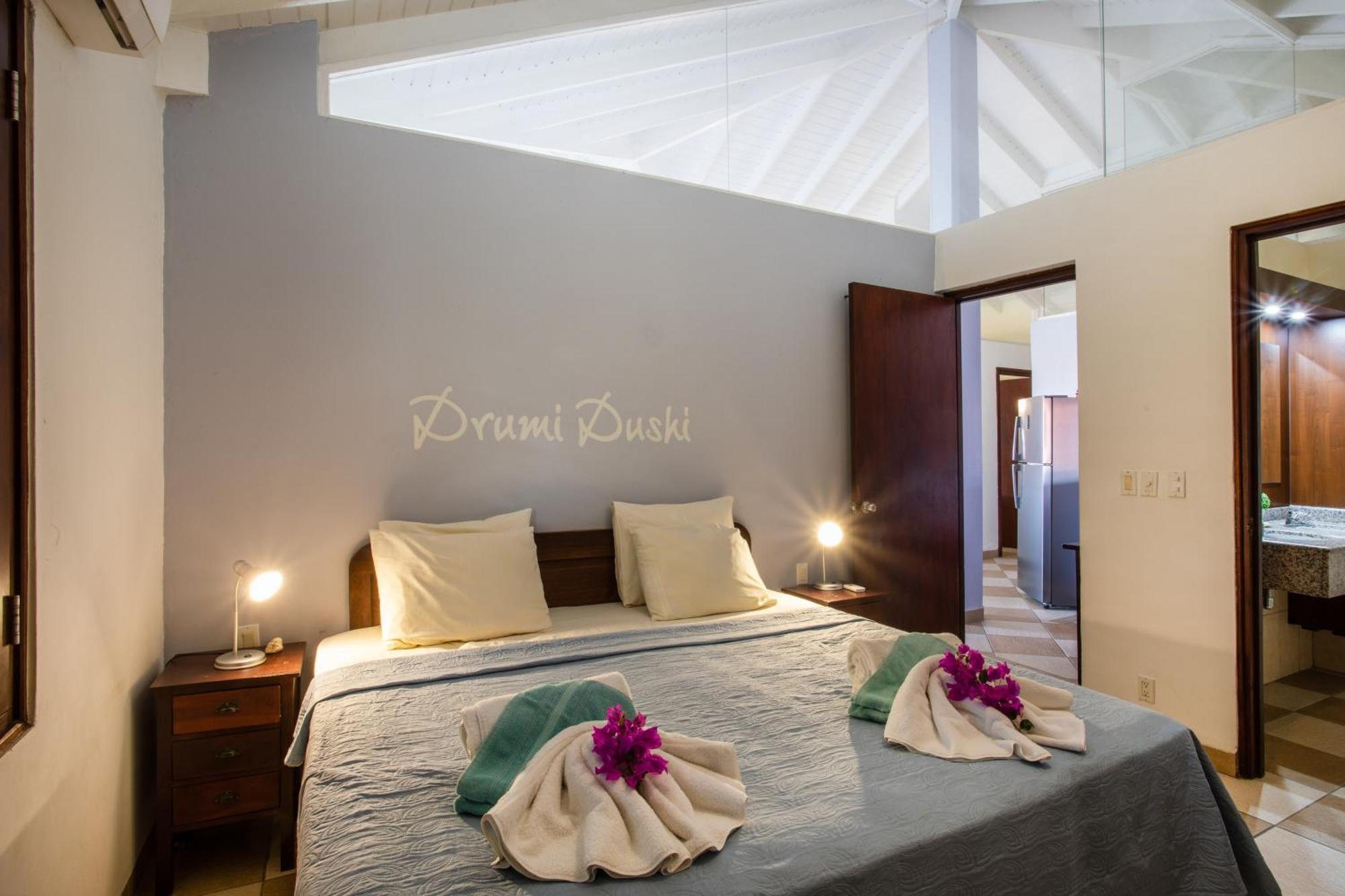 Blue Bay Villa'S Екстериор снимка