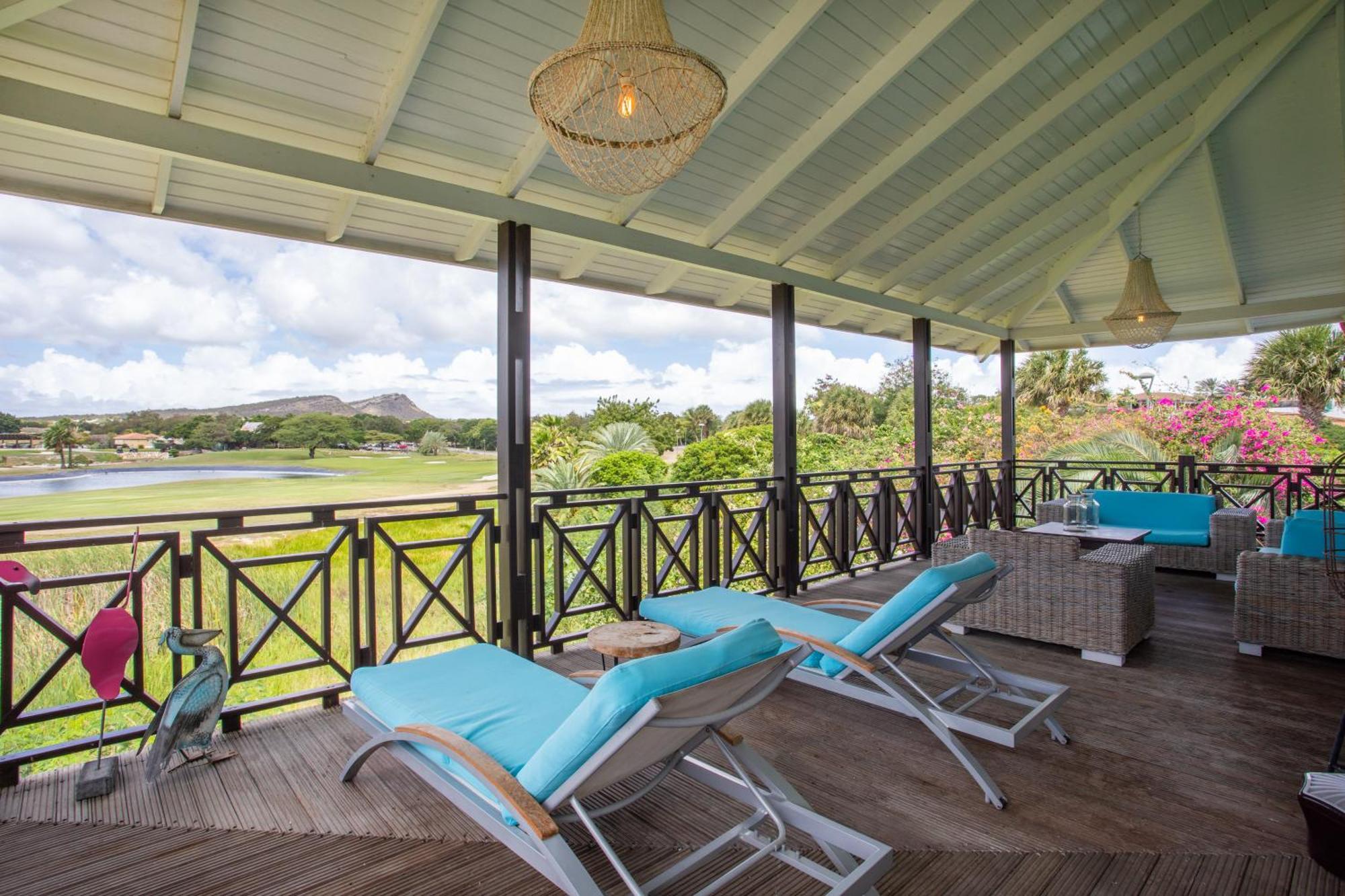 Blue Bay Villa'S Екстериор снимка