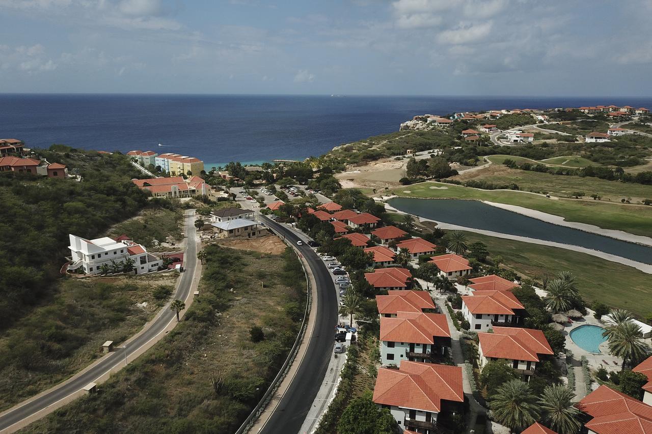 Blue Bay Villa'S Екстериор снимка