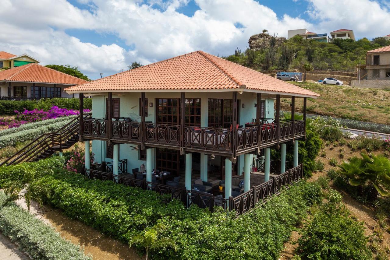 Blue Bay Villa'S Екстериор снимка